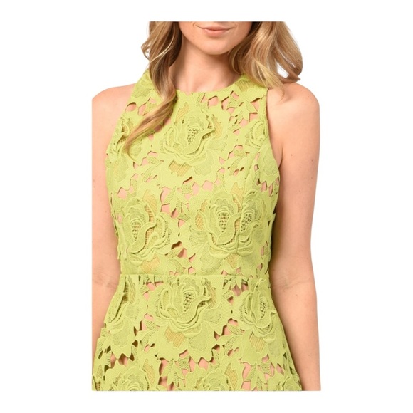 Adelyn Rae Cassie 3D Crochet Mini Dress NWT - Picture 4 of 10